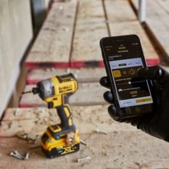 Visseuse à chocs sans-fil Dewalt DCF888NT XR Brushless Tool Connect 18 V (sans batterie ni chargeur) + coffret T-Stak 11 Visseuse à chocs sans-fil Dewalt DCF888NT XR Brushless Tool Connect 18 V (sans batterie ni chargeur) + coffret T-Stak -Perceuse Soldes Magasin AFD 138490