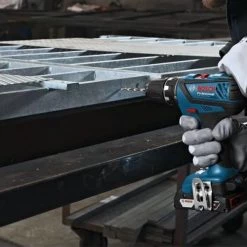 Perceuse visseuse Bosch GSR 18-2-LI Plus + 2 battereies 18 V 3.0 Ah + chargeur + L-BOXX -Perceuse Soldes Magasin AFD 142485