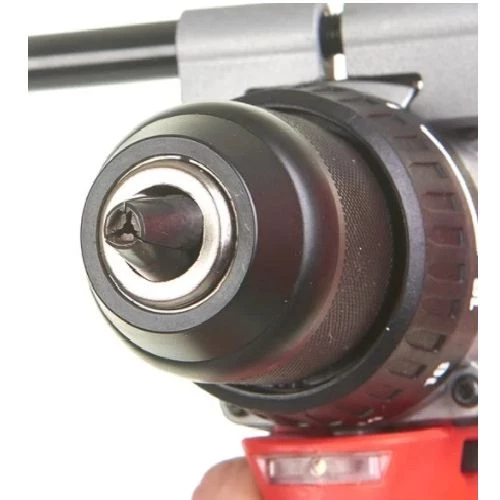 Perceuse visseuse à percussion 18V Milwaukee M18 BLPD2-502X + 2 batteries 5.0 Ah + chargeur + HD BOX - 4933464517 4 Perceuse visseuse à percussion 18V Milwaukee M18 BLPD2-502X + 2 batteries 5.0 Ah + chargeur + HD BOX - 4933464517 – Image 2