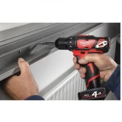 Perceuse-visseuse 12V Milwaukee M12 BDD-201C + 1 batterie 2 Ah + chargeur + coffret - MILWAUKEE - 4933479439 -Perceuse Soldes Magasin AFD 153341