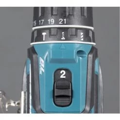 Perceuse-visseuse à percussion 18V Makita DHP485RTJ + 2 batteries 5 Ah + chargeur -Perceuse Soldes Magasin AFD 85416